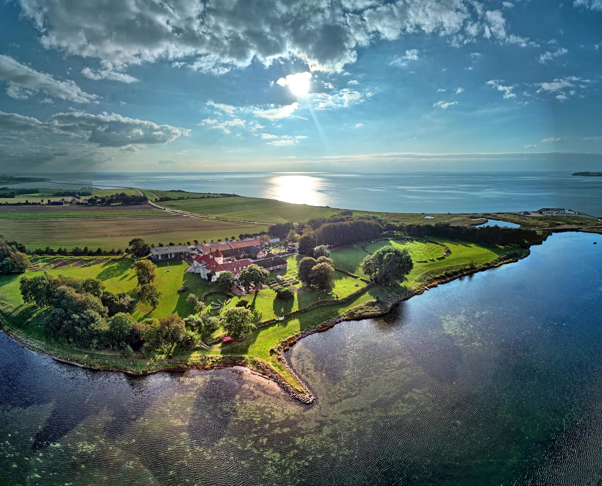 Sinatur hotel by the Danish coast